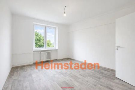 Pronájem bytu 2+1 55 m - Fotografie 4