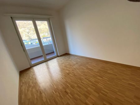 Confortevole 3.5 locali in posizione tranquilla e soleggiata - Photo 2
