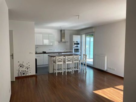 Location Appartement 4 pièces 74 m2 à Palaiseau - Photo 3