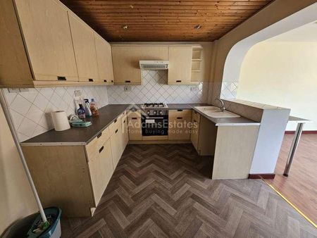 Nook Green, Dewsbury, WF12 - Photo 3