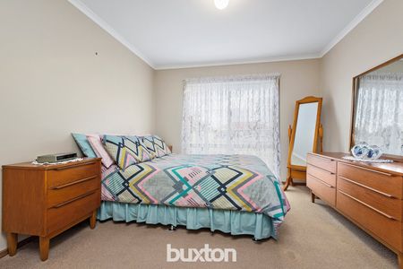 Perfectly Positioned Home In Grovedale - Photo 5