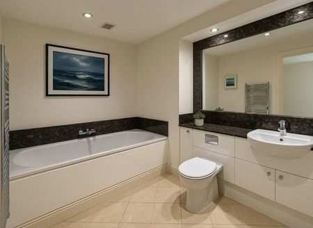 Lensbury Avenue Fulham, SW6 - Photo 5