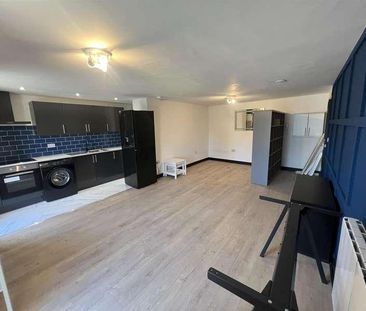 Chaplin House, Mersey Street, Warrington - Photo 4