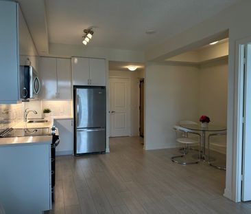 For Lease - 38 Annie Craig Drive Unit# 4312, Toronto, Ontario - Photo 4
