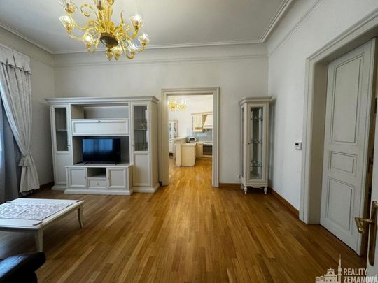 Pronájem bytu 4+kk 122 m2 - Photo 1