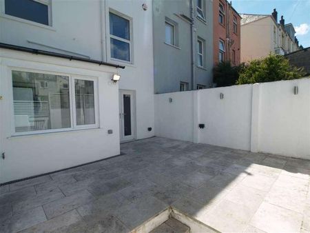 Prince Maurice Road, Plymouth, PL4 - Photo 5