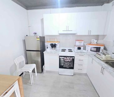 Fully Furnished 3-Bedroom Unit – Freshly Painted & Well-Located - Photo 3