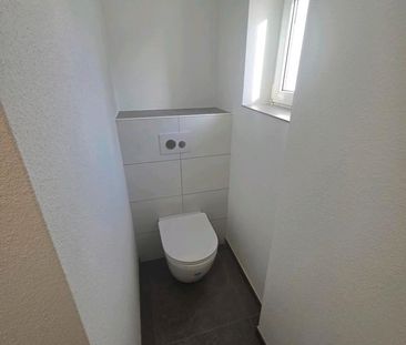 3 Zi., Küche, Bad, komplett neu saniert, stadtzentral - Photo 1