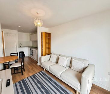 1 bedroom flat to rent - Photo 3
