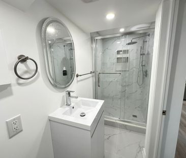 For Lease - 17 Tamarisk Drive Unit# Lower, Toronto, Ontario - Photo 4