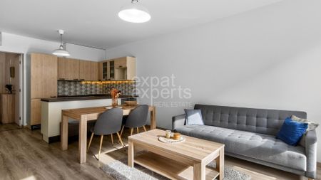 Príjemný, svetlý 3i byt 74m2, s A/C, balkónom a parkovaním, STEIN - Photo 2