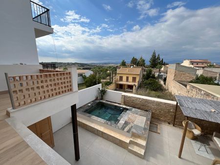 18 Carrer Santa Catalina Thomàs, Santa Margalida, Balearic Islands 07450 - Photo 3