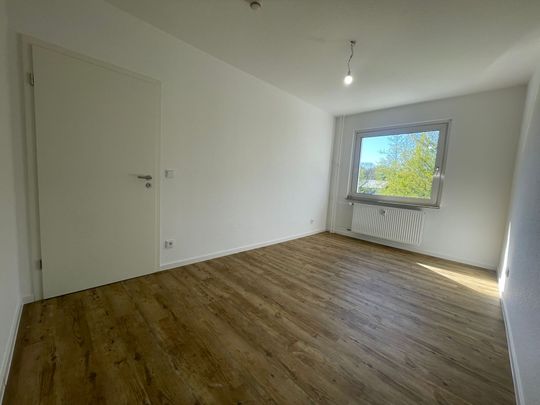 *Aufzug*Balkon*Erstbezug nach Sanierung*Tageslichtbad* - Photo 1