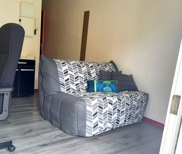 Location Appartement 1 pièce 19m² - Photo 2