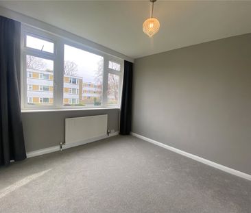 Avenue Road, Epsom, Surrey, KT18 7QX - Photo 5