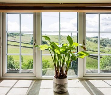 2 bedroom end of terrace house to rent - Photo 2