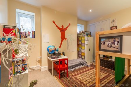 Derwent Grove, London, SE22 - Photo 5