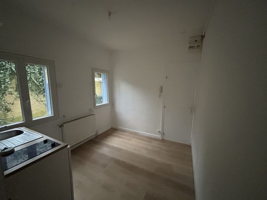 APPARTEMENT T2 NON MEUBLÉ - PROCHE TOUTES COMMODITÉS - Photo 1