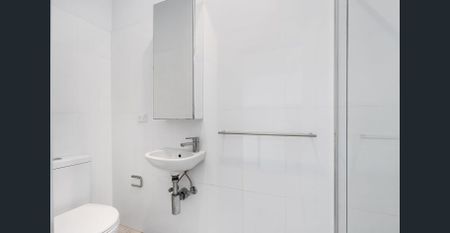 STYLISH APARTMENT IN THE HEART OF MOSMAN VILLAGE - Photo 4