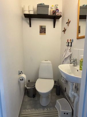 Gullmarsvägen, Årsta - Photo 1