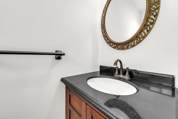 For Lease - 24 Springhead Gardens Unit# Main & Upper, Richmond Hill, Ontario - Photo 1