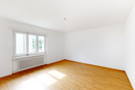 Wohnung mit Gartensitzplatz - Foto 4