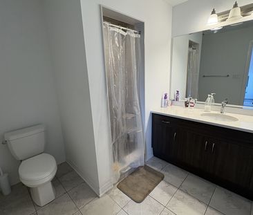 For Lease - 6 Keppel Circle, Brampton, Ontario - Photo 5