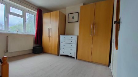 2 bedroom house share to rent - Photo 2