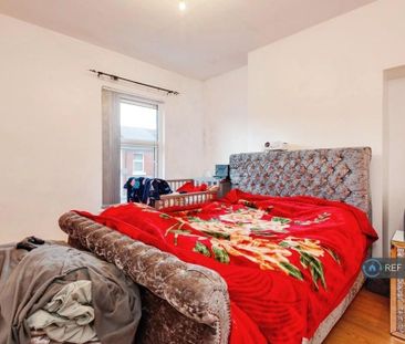 2 bedroom end of terrace house to rent - Photo 5