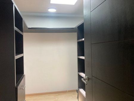 CASA EN RENTA ARBOLEDAS QUERETARO AMUEBLADA EXCELENTE DISTRIBUCION CON ESTUDIO - Photo 5