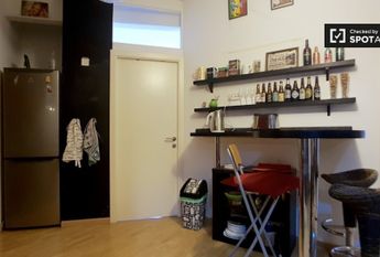 barcelona, Catalonia 08018