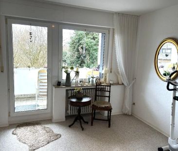 Gepflegte 3-Zimmer-Wohnung mit Loggia am Ende einer Sackgasse in Le... - Photo 1