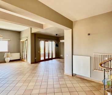 Detached House for rent - Photo 2