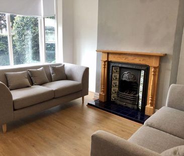 4 bedroom terraced house to rent - Photo 1