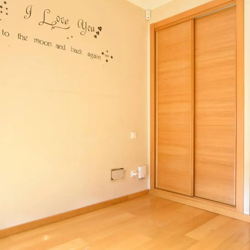 Piso de alquiler en De la Gran Vía del Sureste, Ensanche de Vallecas - La Gavia - Photo 1