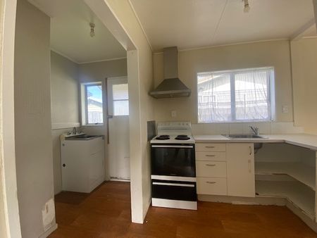 Ramsey Crescent, Flaxmere - Photo 5