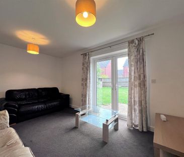 5 bedroom detached house to rent - Photo 1