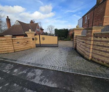 Conway, Hallcroft Road Retford, DN22 - Photo 5