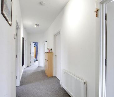 3 bedroom apartment to rent - Photo 3
