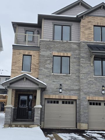 For Lease - 11 Greig Street, Brantford, Ontario - Photo 2