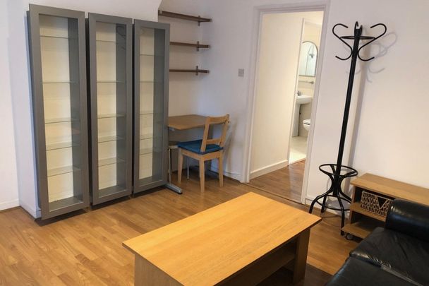 Clayton Street, London - Photo 1