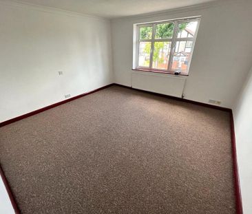 6 bedroom end of terrace house to rent - Photo 4