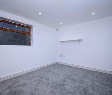 Pope Street, Altofts, Normanton - Photo 1