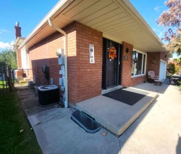 For Lease - 304 Orsi Avenue, Bradford West Gwillimbury, Ontario - Photo 3