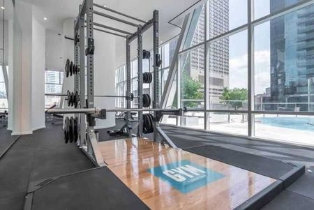 For Lease - 1 Bloor Street Unit# 2806, Toronto, Ontario - Photo 4