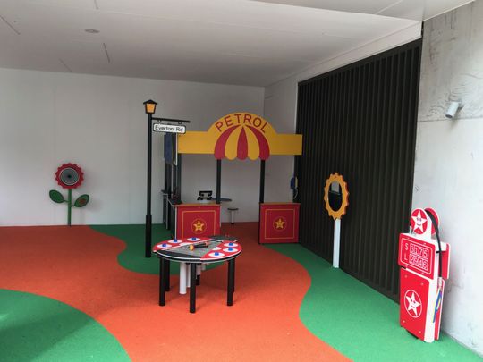 Great Location, Luxury Living - Photo 1