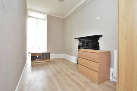 5 bedroom apartment to rent - Photo 4