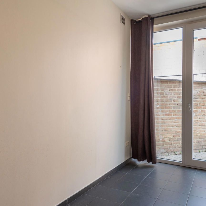 Gelijkvloers appartement gelegen in de rustige dorpskern van Vlijtingen - Photo 1