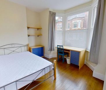 8 bedroom house to rent - Photo 3