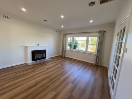 21 Marston Street, Bentleigh - Photo 2